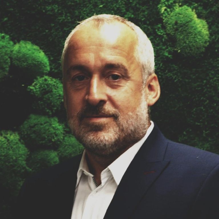 Carlos Cubillio-Barsi — CEO, OCN London